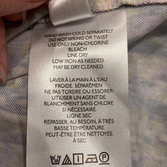 Anthropologie oversized long sleeve overlapping twist front print blouse - Picture 11 of 11